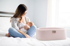 Anne Yanı Beşik Hier Bebek Ahşap Natürel Stand Pembe Sepet